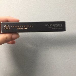 Anastasia Beverly Hills Liquid Lipstick, Shade: Allison